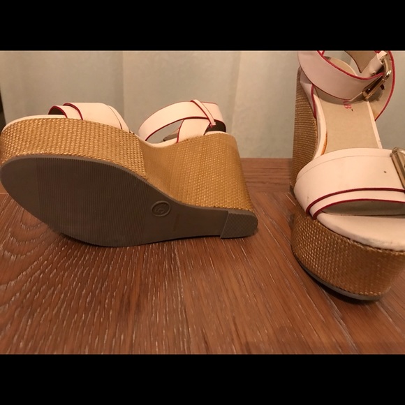 Spring Wedge - Picture 4 of 4